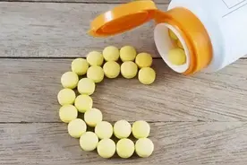 每天吃一片维生素C的人，最后怎么样了？维生素C可以长期吃吗？图片