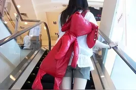 曾火爆全网的恐怖电梯美女图，背后究竟隐藏着怎样的真相？图片