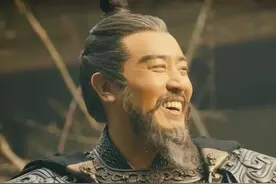 同样是演曹操，于和伟和陈建斌一比，我才知道：什么是老天赏饭吃图片