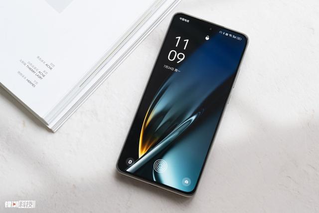 OPPO K11���⣺����˫����ƣ����������ᱡ