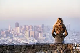 朋友圈屏蔽你，却没有删除你的人，多半是这3种心态图片