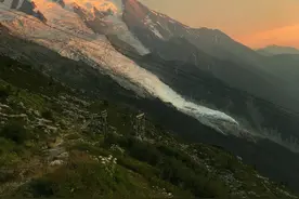 适合旅行时发朋友圈的秒赞文案图片