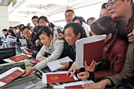 忽悠国人20年，中产梦碎海景房，泡沫破灭低至6万白菜价？图片