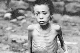 抗战前，四川已饿殍遍地易子而食，抗战中贡献钱粮高居全国1/3图片