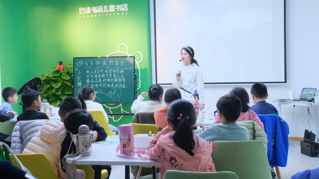 小区开个儿童书吧（小区一楼开97平书店）