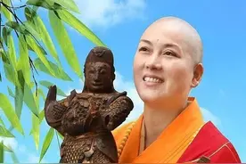 明道法师：一位空姐，舍弃千万富裕生活出家，成为竹林寺的住持图片