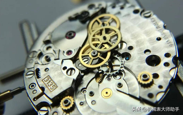 ��е�����׹����ģ����ռ�����Ʒ�Ƽ�ֵ�ĸ�����Ҫ��