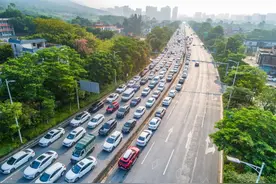 深度解析今年清明假期，广东高速公路会像往年那样严重塞车吗？图片