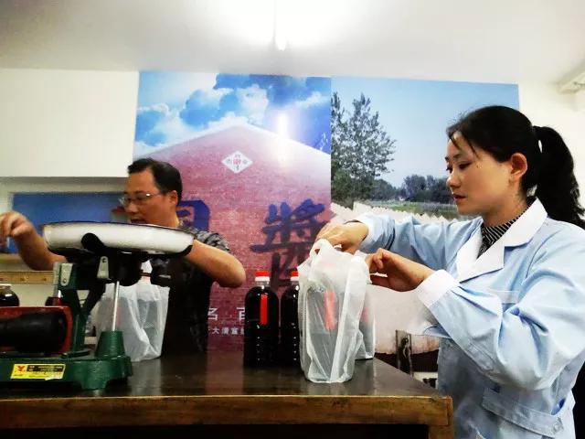 福建4款顶级酱油，经鉴定，由100%非转基因纯豆精制，有你家乡吗