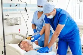 警惕！熬夜有哪些危险！惊险！男子连夜陪产只睡2小时致心脏骤停图片