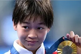 全红婵香港圈粉，特首问候，霍启刚点赞，粉丝熬夜，喷子闭嘴图片