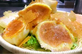 婆婆的平底锅图片
