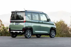 方盒子造型，这款混动面包车可睡觉，售价或5万起图片