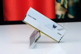 稳超7600 C38！宏碁掠夺者 Vesta II 炫光星舰 RGB DDR5 6800 16G*2 C32图片