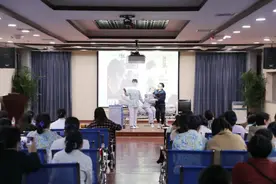 江津区中医院护理部举办护患沟通情景剧比赛图片