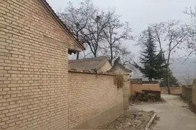 什么补偿都没有，房屋被强拆了怎么办？图片