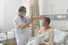 北海一46岁女子记忆力下降，原来是长了鹅蛋大脑肿瘤，医生花费9个小时顺利切除图片