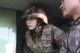 中国女兵，你怎么这么牛图片