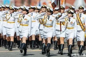 俄罗斯女兵已经够美了？看到印度女兵后，这才叫楚楚动人图片