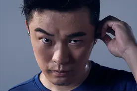 六种不常见的人体特征，卷舌头和动耳朵位列其中，快看你占了几种图片