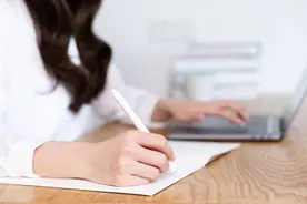 如何快速提取图片内的文字？打工人的高效的偷懒神器来了~图片