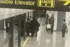 上海地铁女乘客被夹身亡的原因是什么？工作人员要承担全部责任？图片