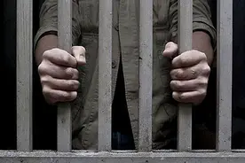 湖北“死囚”被枪决9年后竟复活,警方查出真相后,牵出离奇案中案图片