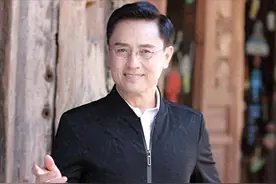 衣服都是假的？这4家中老年男装品牌，吊牌全是花钱买来的！图片