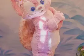 带货大V售卖盗版“玲娜贝儿” 被抓，IP版权应当如何维护？图片