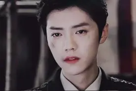 醒醒吧，油头粉面的就别尬演军人了，这13位男演员才叫英姿飒爽图片