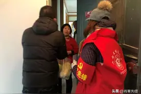“你把菜送到家门口，我也买不起”，疫情让多少“月光族”犯难？图片