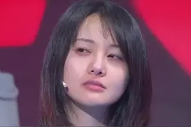 红极一时到全网封禁，郑爽是如何作践自己，把自己送进万丈深渊？图片