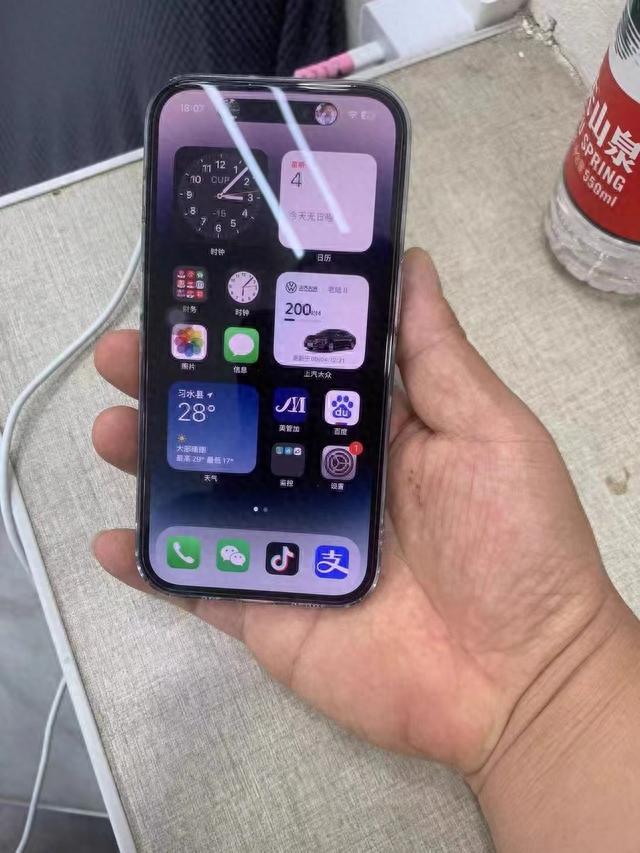 从iPhone 14 Pro换到华为Mate60 Pro，我算是悟了