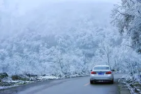 贵州多条高速公路，已交通管制图片