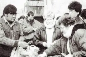 网文大神的身份好精彩，有人写作收入千万，有人写作却成功入狱图片