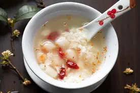 手把手教你自制甜酒酿，酒香四溢味道醇厚，夏天更容易成功图片