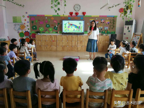 这一次，“挖呀挖”黄老师，“底裤”都被扒掉了