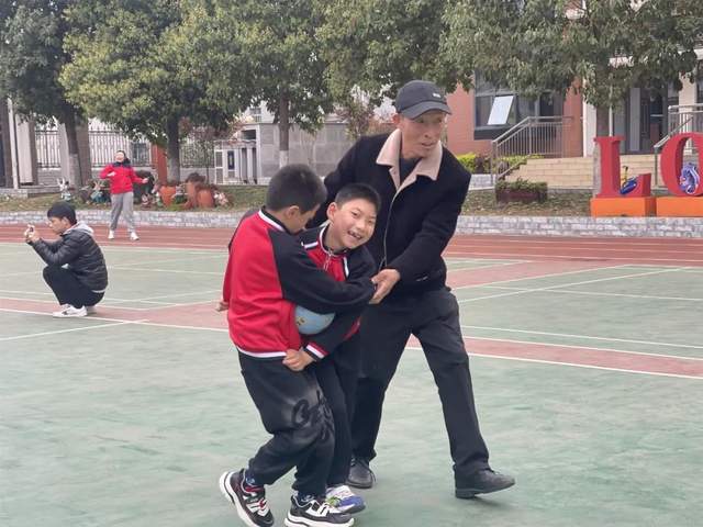 四川省民生研究会新媒体中心-官网