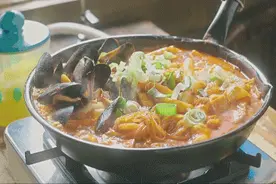 炒菜盐放多了怎么办？别加水，加点儿这东西，健康还美味图片