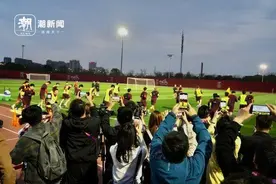 世预赛中澳之战明日打响 杭州主场热度空前图片