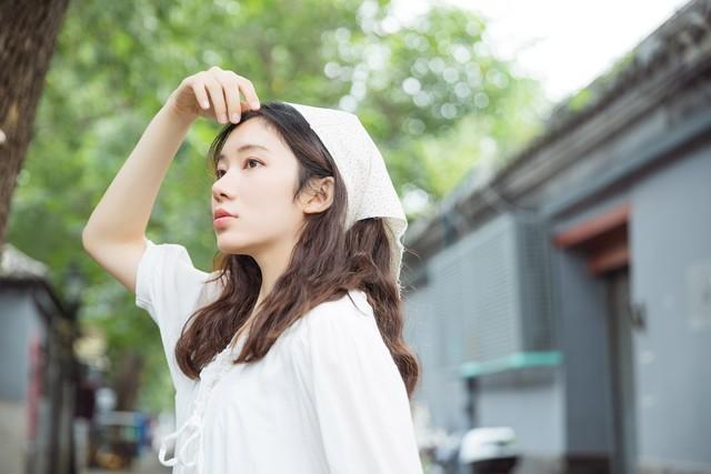故事，我去郊游回途中，送陌生女人回家后，和她发生了一段情缘