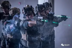 致命镭射，论可见激光指示器(1)丨装备图片