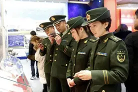 以前军校毕业2年，就可以提正连，现在30岁能够有机会都算好的了图片