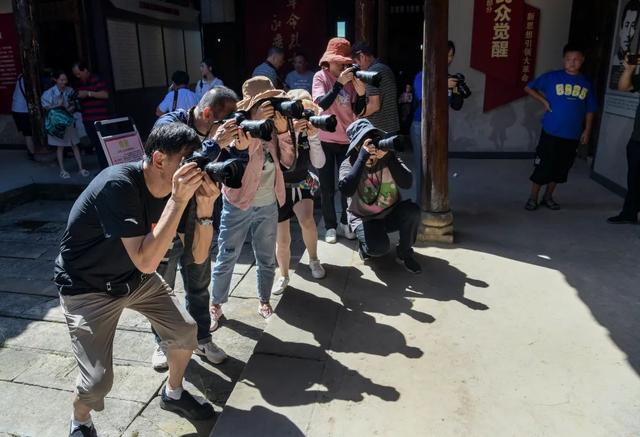 ���߽��ϸ� �������á���ȫ����Ӱ��չ�ɷ���Ӱ