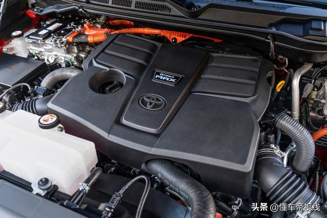 新车 | 报价160万，丰田大型SUV新红杉国内到港，兰德酷路泽同平台