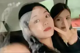 湖南婚礼的后续，从婚礼的行车记录中，两名伴娘竟然都是一身黑图片