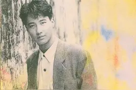 1990年7月黎明粤语专辑《相逢在雨中》图片