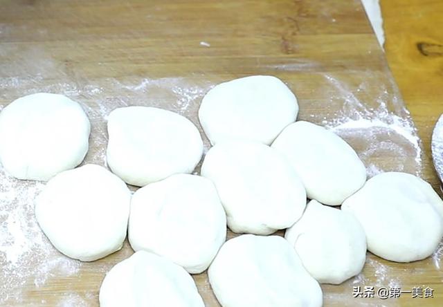 4种馅饼做法，比买的还好吃，想吃哪种，自己在家就能做