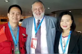 老外成为中医死粉，一个人影响了整个国家，原来他见过奇迹图片