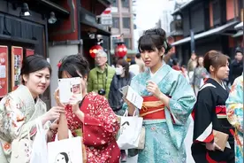 日本姑娘大量涌入上海，除了旅游，还有什么原因？图片